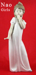 Nao by Lladro Girl Figurines
