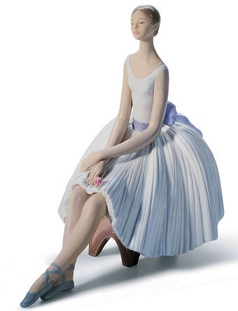 Lladro Refinement Ballet Woman Ballerina Figurine #8243